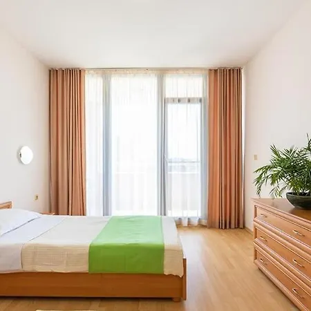 In Trakia Plaza Complex Apartament Słoneczny Brzeg